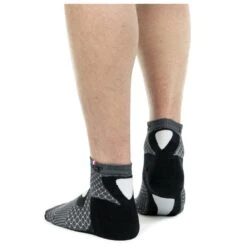 Chaussettes La Chaussette De France Nepal Gris Blanc -Ski Équipement Boutique 233b9378b4aeba8873cd0f972b2e95250c8b8d52 E22CHFRACC2220911 2