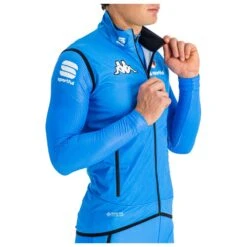 Veste Sans Manche Sportful Italia Apex Vest Light Blue -Ski Équipement Boutique 2a6ef7563ffa3f7514e0c46dc5b6a4bc4af4e640 H22SPORTTH2200739 10