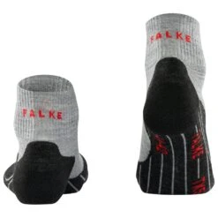 Chaussettes Falke Tk5 Short Light Grey Wmn 10 Chaussettes Falke Tk5 Short Light Grey Wmn -Ski Équipement Boutique beb506bfcce9f827a0a0a8d4ae59f88754ae0e62 E22FALKACC2208639 2