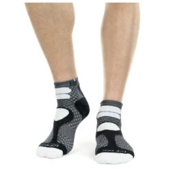 Chaussettes La Chaussette De France Nepal Gris Blanc -Ski Équipement Boutique ffa0a03ea7e85bc2e0ab8d3a490eaeb2a3afff04 E22CHFRACC2220911 4